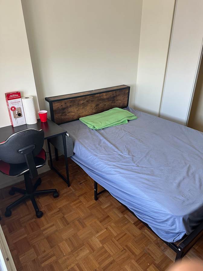 Photo of Alvaro's room