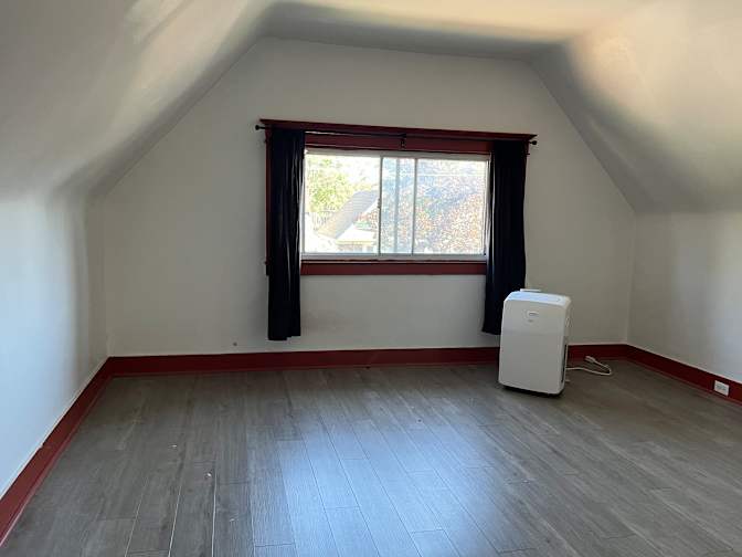 Photo of Aylar's room