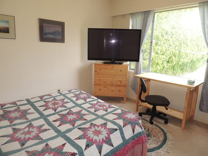 Photo of Crystal's room