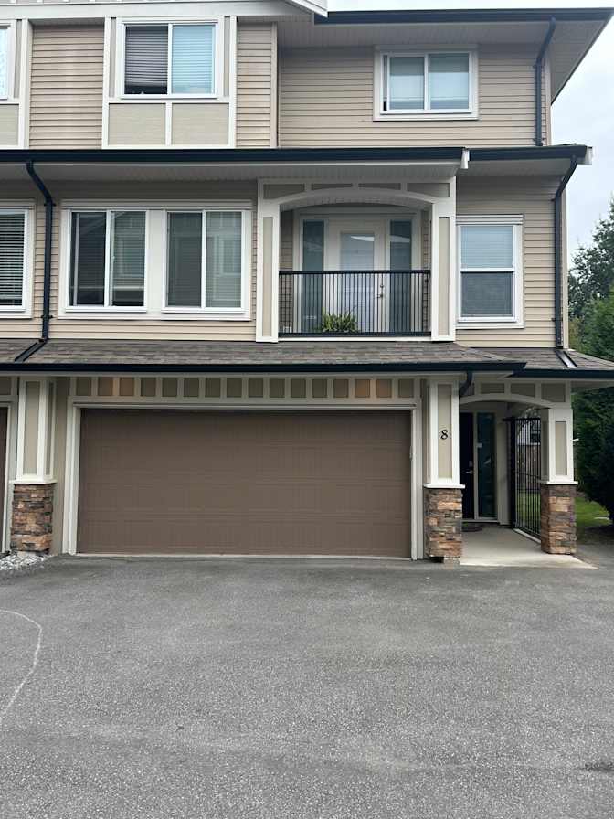 Photo of Tara's room