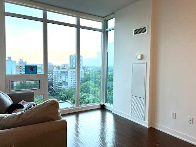 michelle nguyen's room