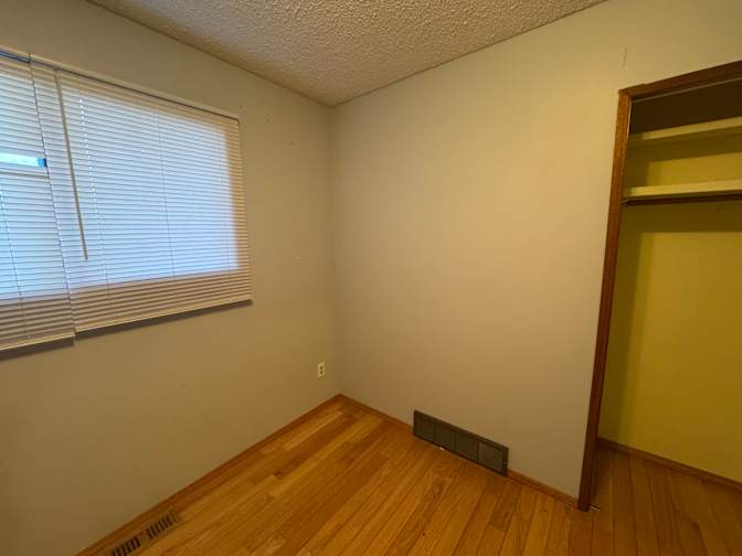 Kinsley Pearen's room