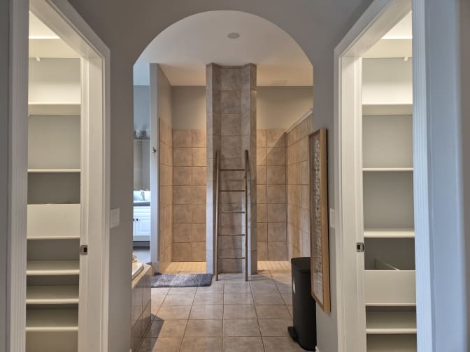 Photo of Andrew Yao's room