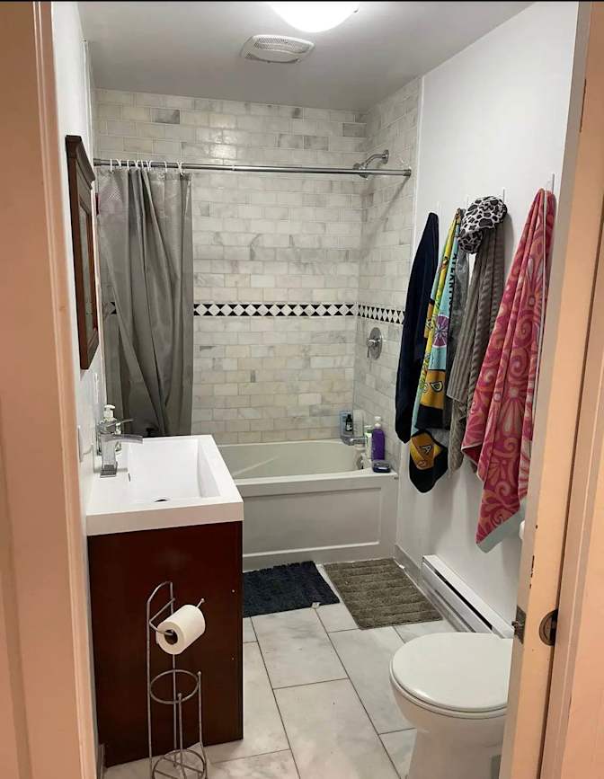 Photo of MO'TASIM MAUTHOOR's room