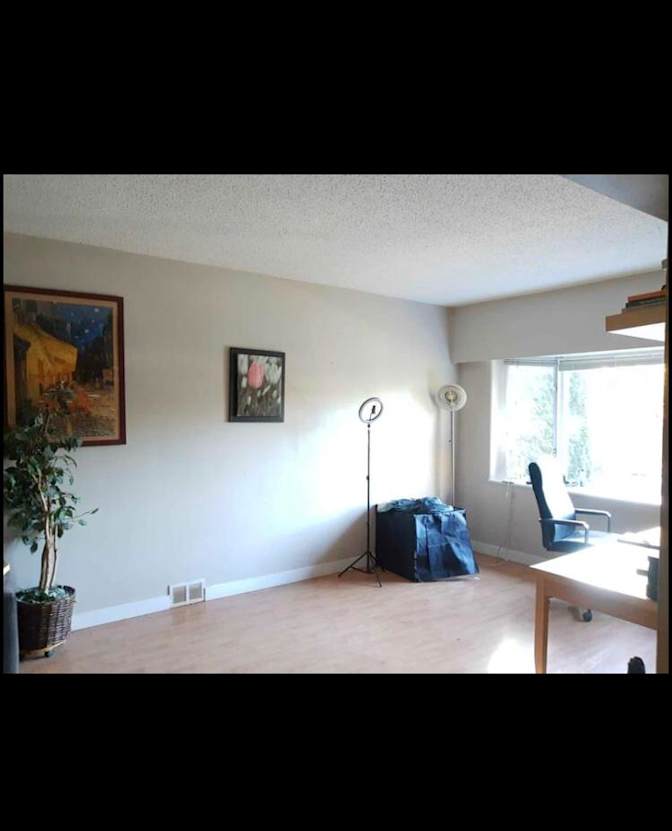 Photo of Vivian's room