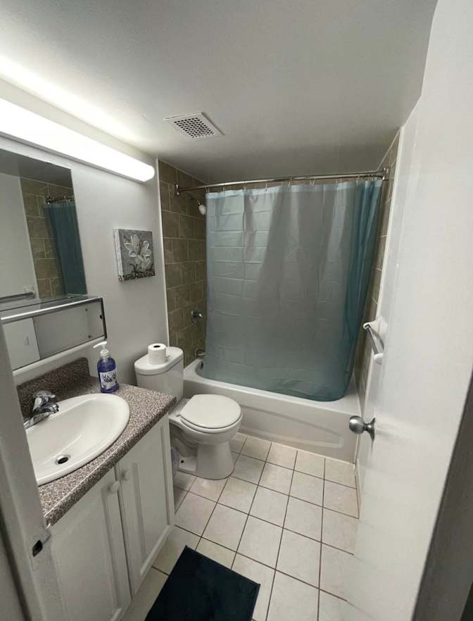 Photo of Abdulrahman's room