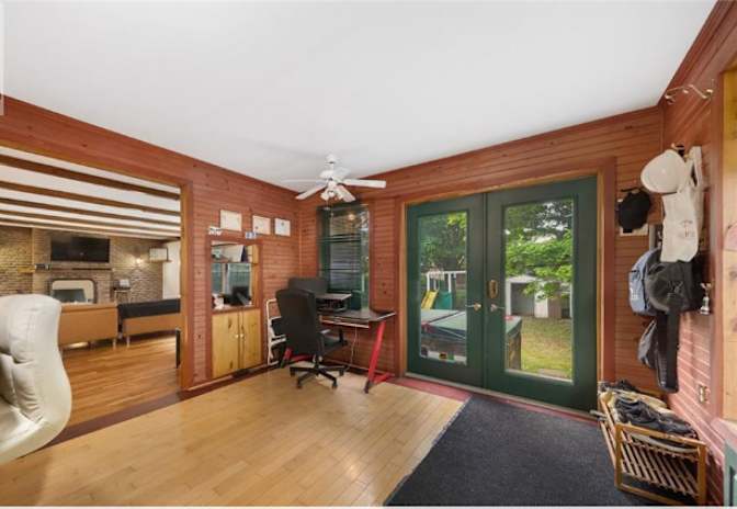 Photo of kathy Madigan's room