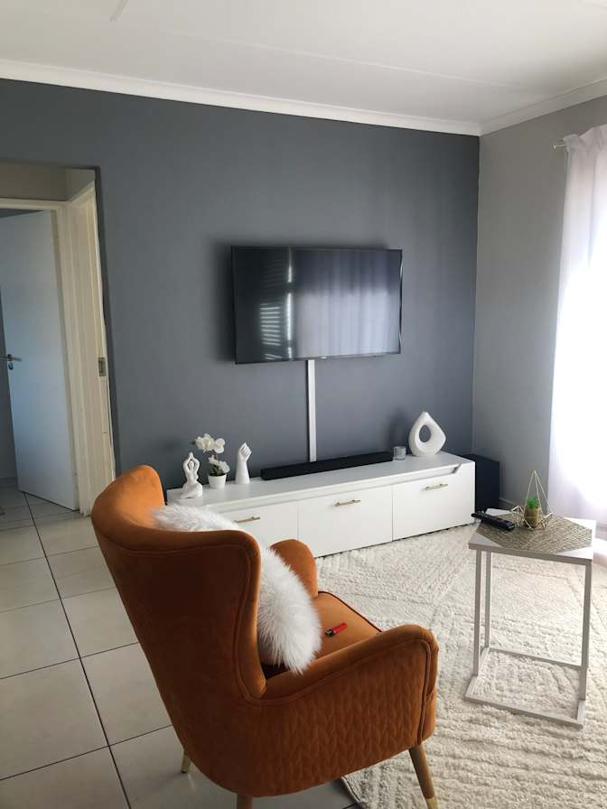 Photo of Lee's room