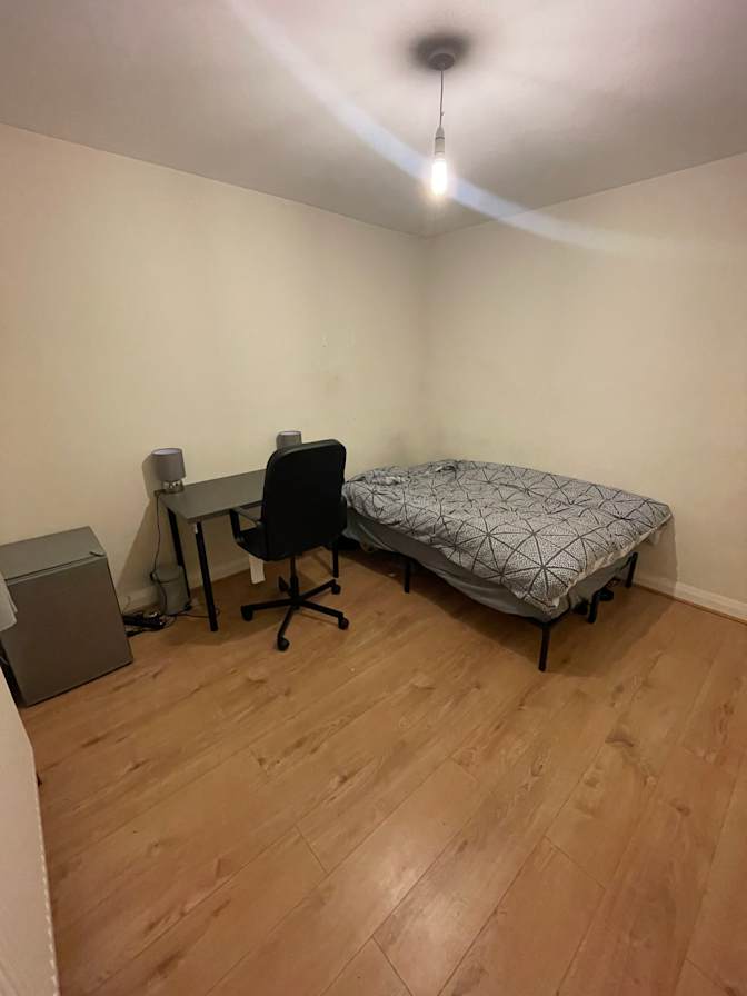 Photo of Omar's room