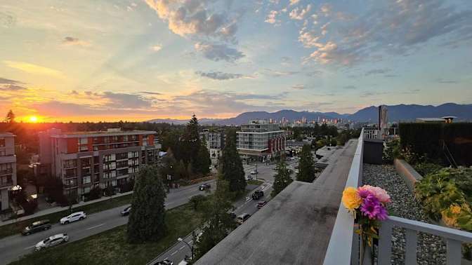 rodrigo arias's room