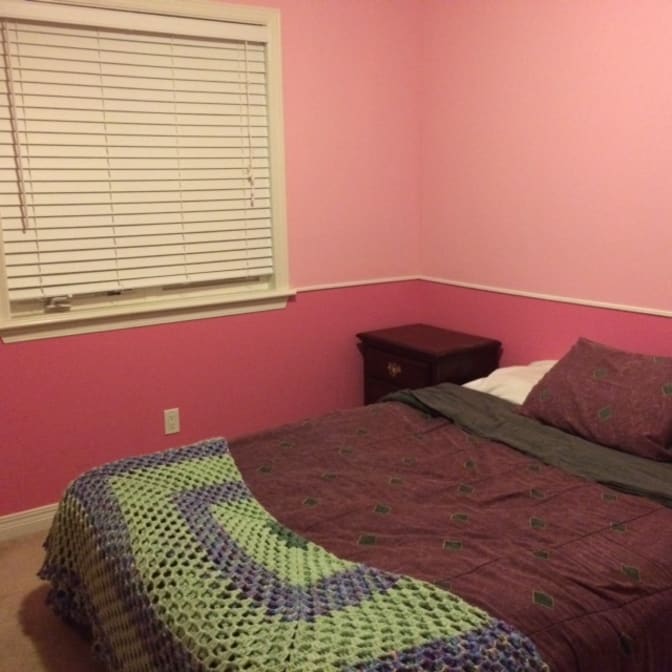 Photo of Dee Montalvo's room