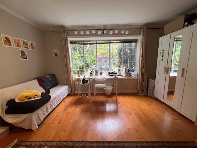 Photo of Samantha's room