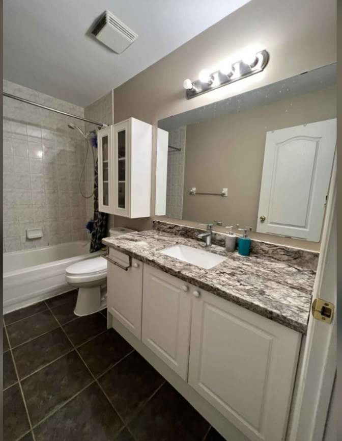 Elackia Ramamoorthy's room