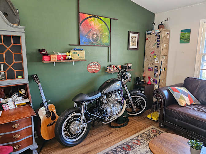 Photo of Grey's room