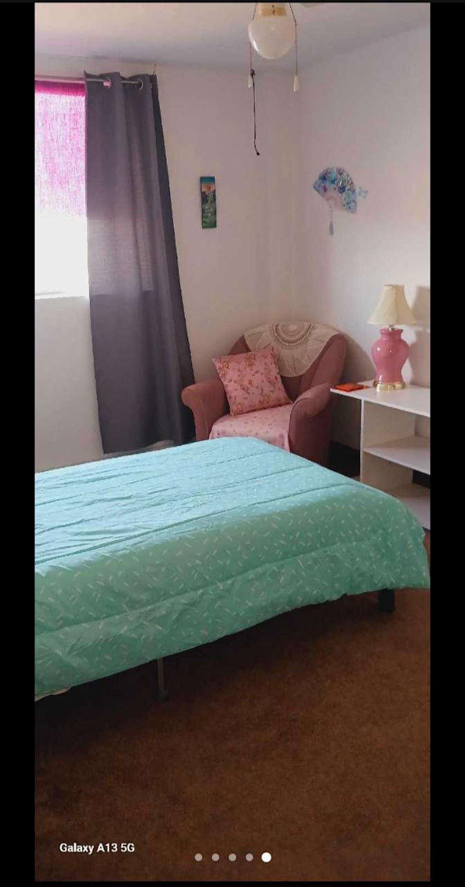 Photo of Suzy's room