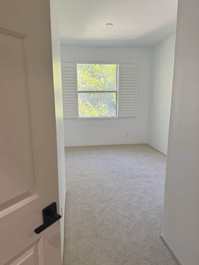 Private room to rent in share house Anaheim, Califo...