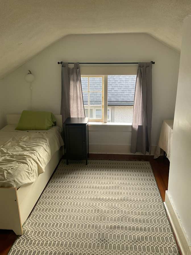 Photo of simon's room