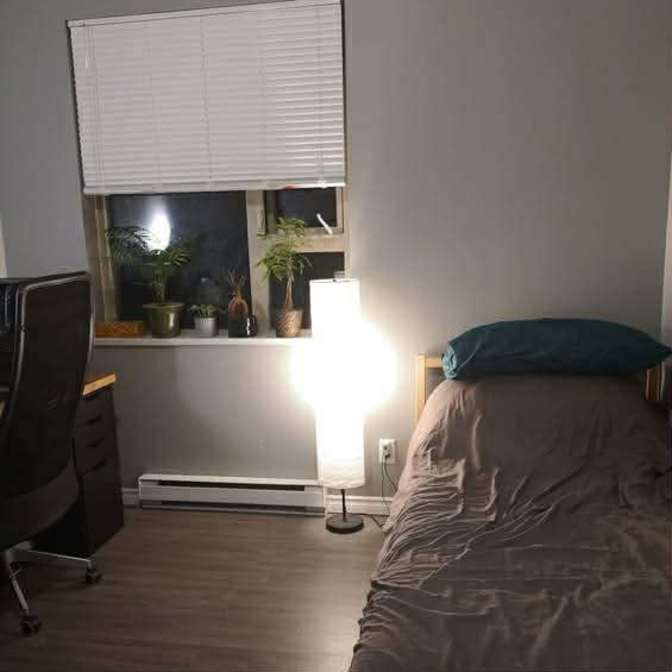 Garrett  Surgoine's room