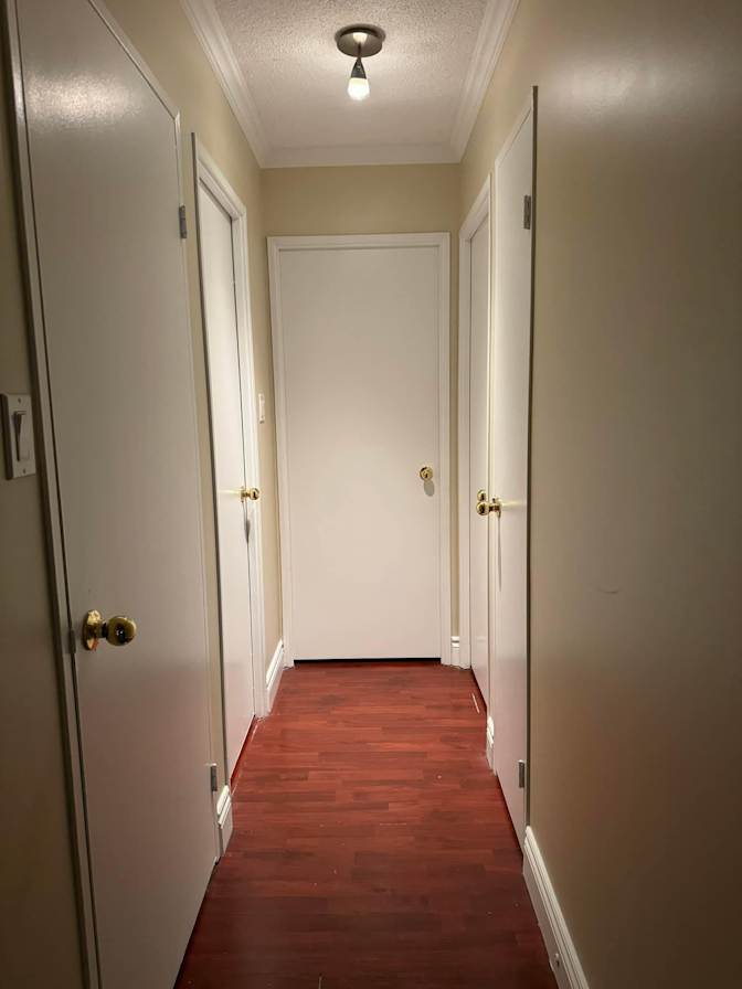 Eisen Jamison's room