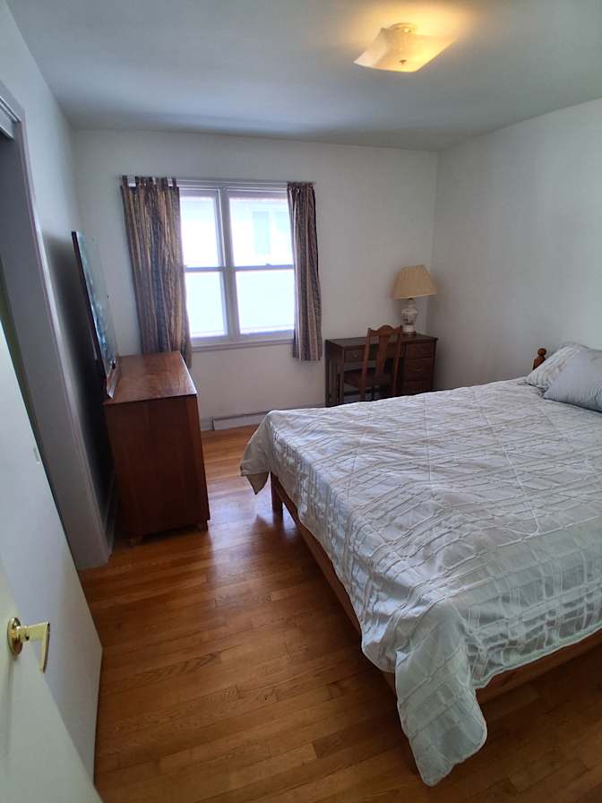 Andrew gibson's room