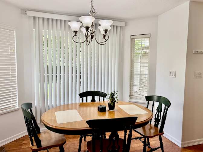 Photo of HALFMOON BAY's room