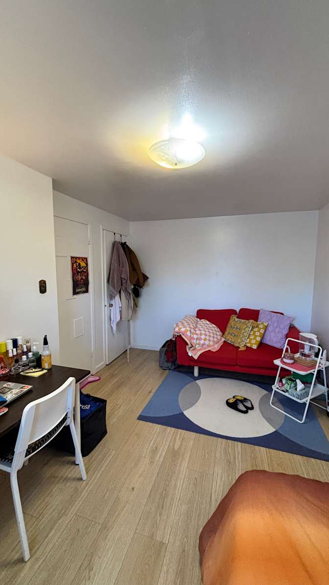 Jennifer Rose's room