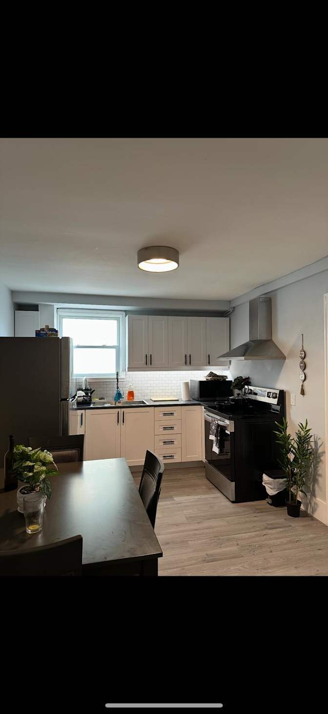 Photo of Lawrence's room