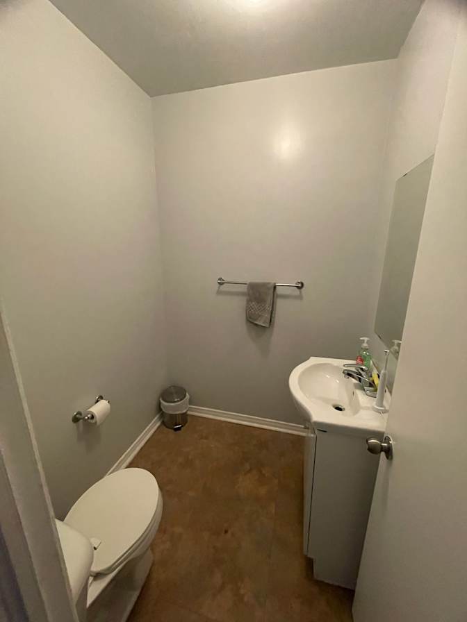 Adriana Balarezo's room