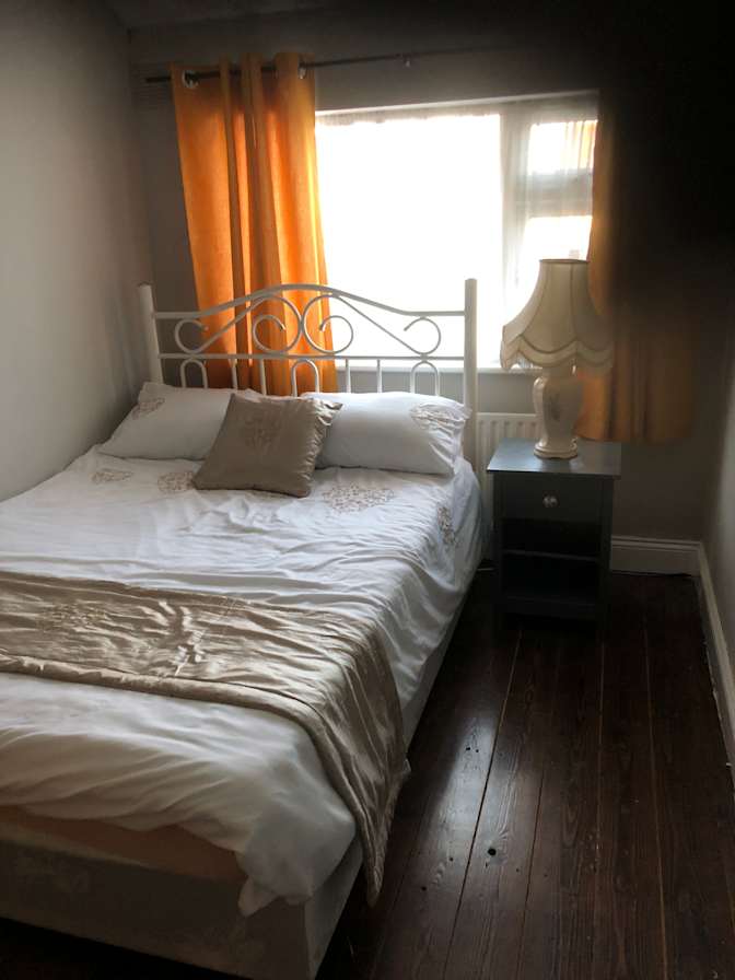 Photo of tom mason's room