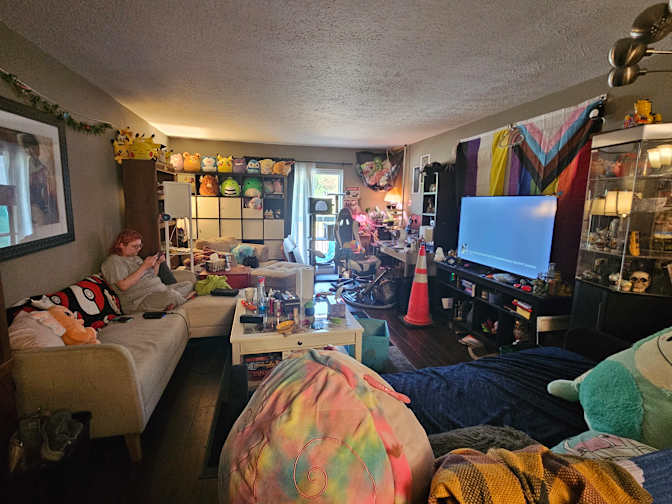 Photo of Sypress's room