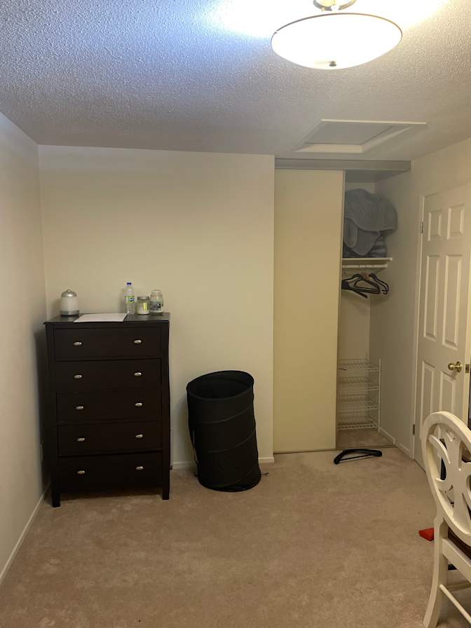 Photo of Parrys's room