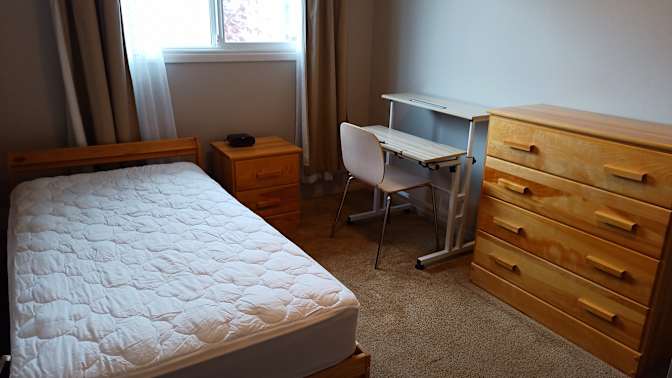 Photo of Erik's room