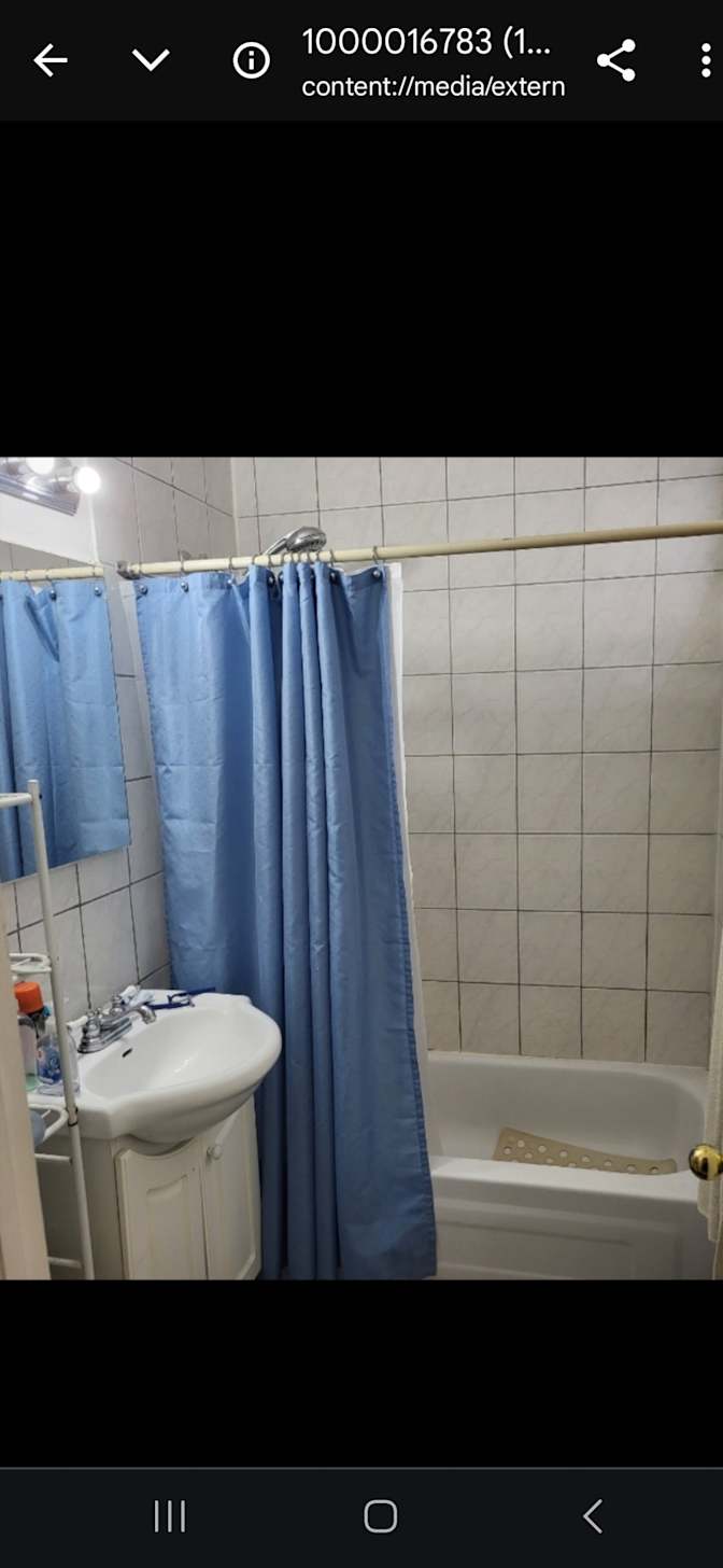 Photo of Hank's room