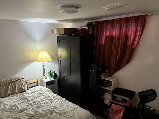 Photo of Maxwell's room