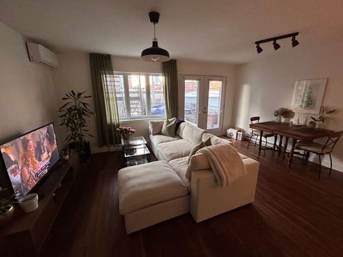 Alexandra Burns's room