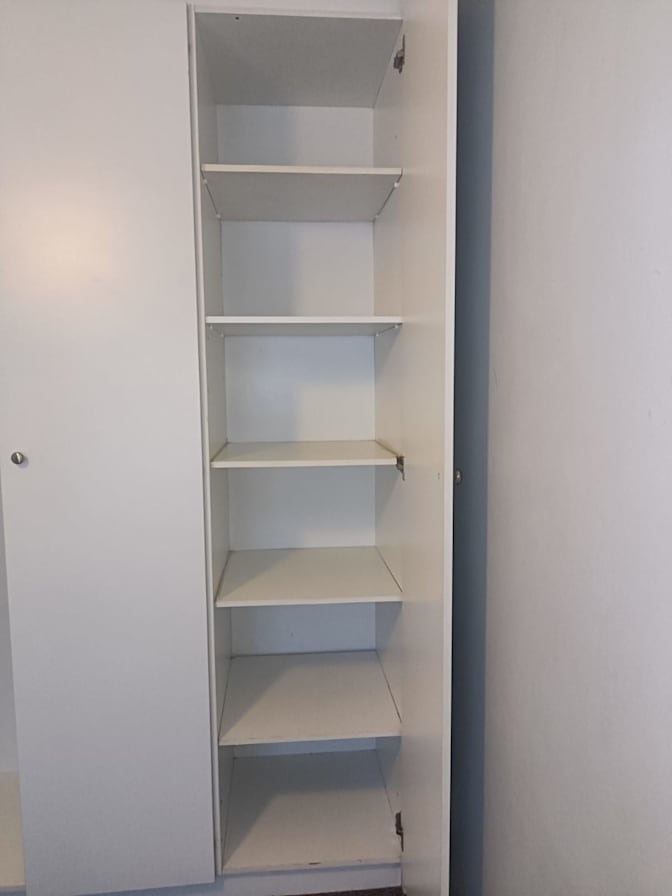 Photo of V HENDRICKS's room