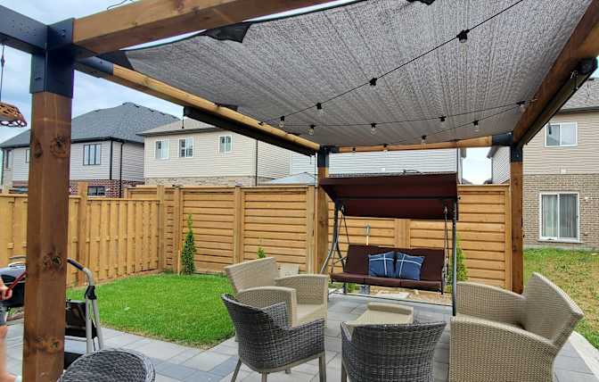 Photo of John or Arra's room