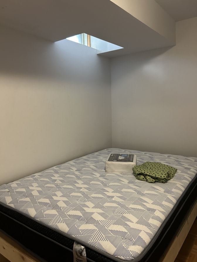 Aurora Villapando's room