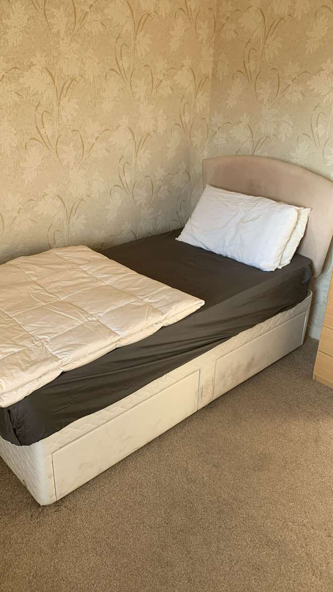 Photo of Mr Shabaz's room