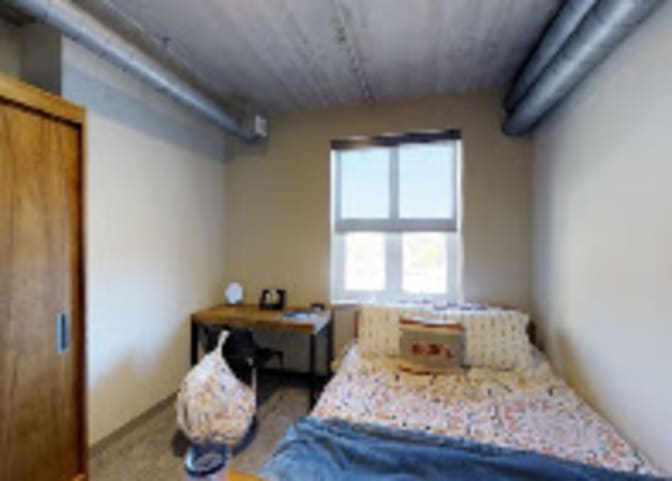 Photo of Sarmanpreet's room