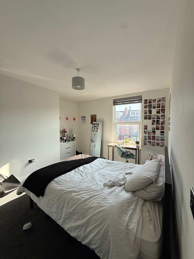 Photo of Oatlegile's room