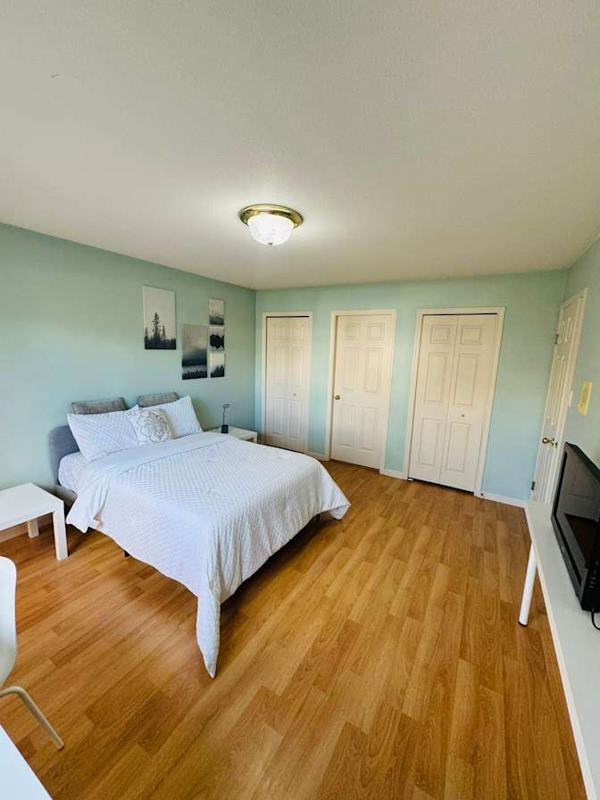 Photo of Homebase's room