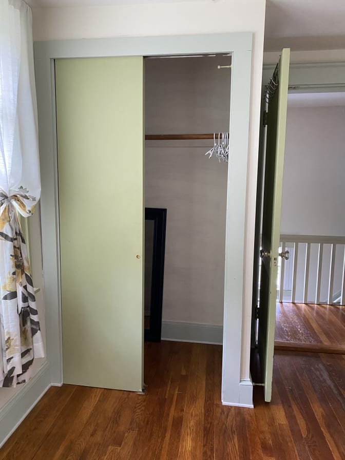 Photo of suk lim's room