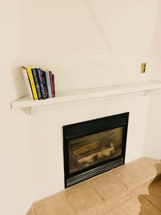 Cozy Cristine's Shared Condo's room