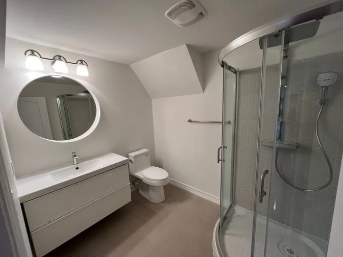 Akash Stewart's room