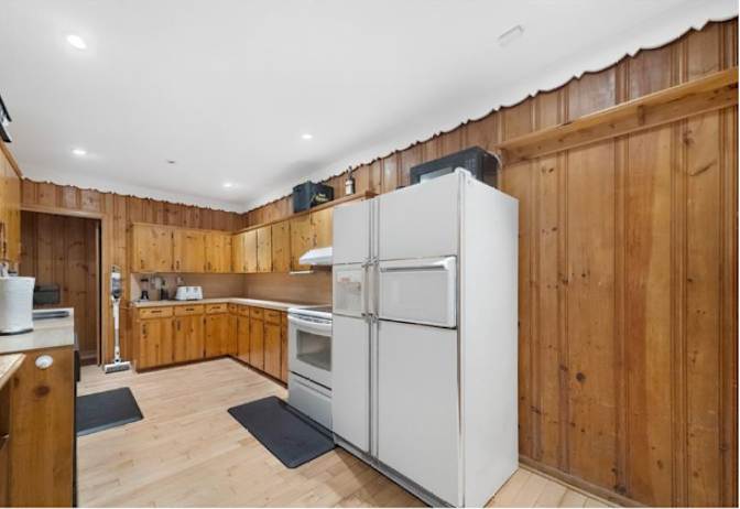 Photo of kathy Madigan's room