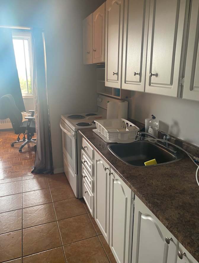 Carlo Jessah Cesario's room