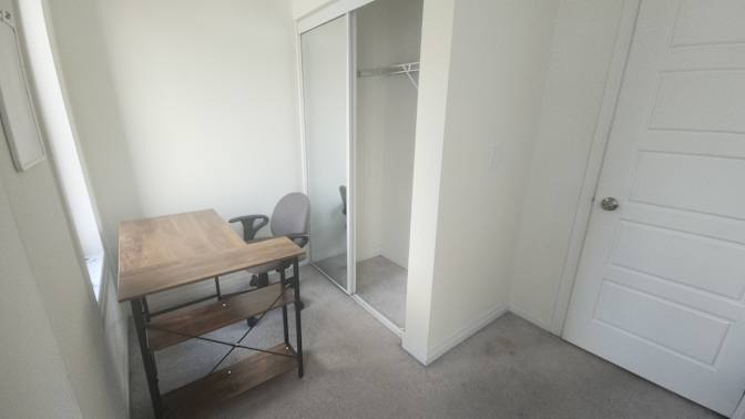 Photo of Minh Ly's room