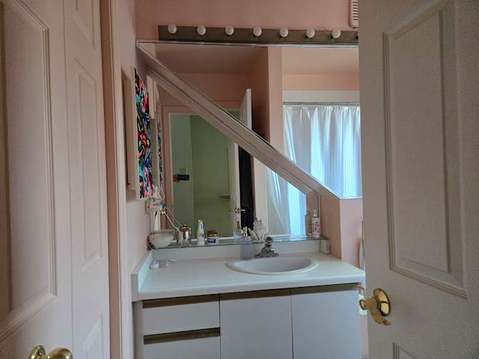 Photo of Bryn's room