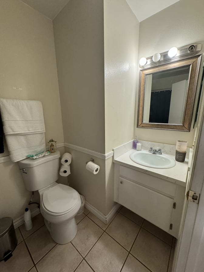 Photo of Vinh's room